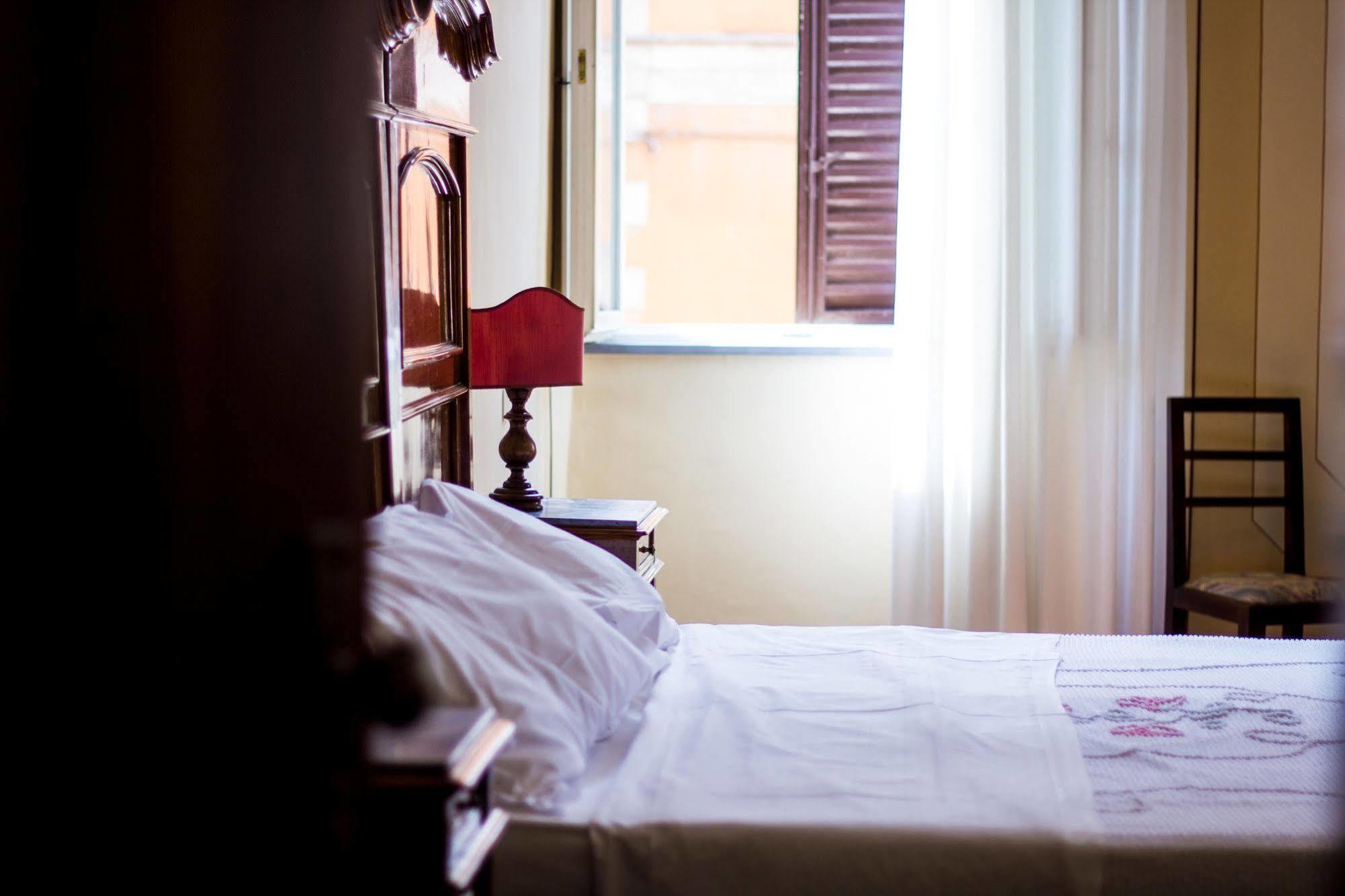 Hotel Europa Ferrara Esterno foto